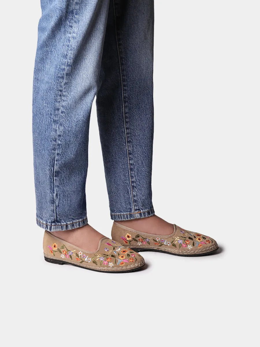 Toni Pons Peralada ballerine cuir fleurs brodées