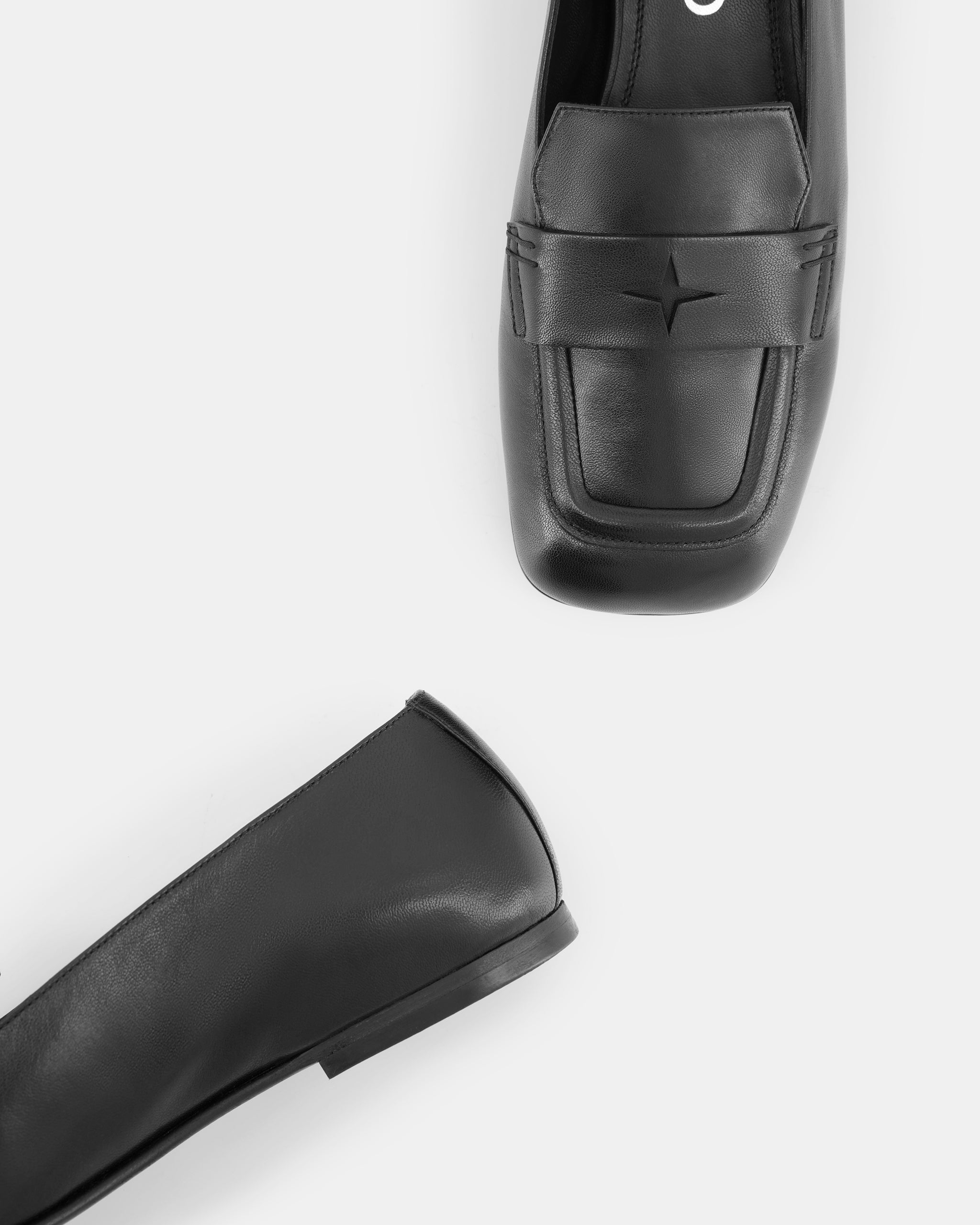 Nodaleto Bulla Cara 5 babies noir nappa plat