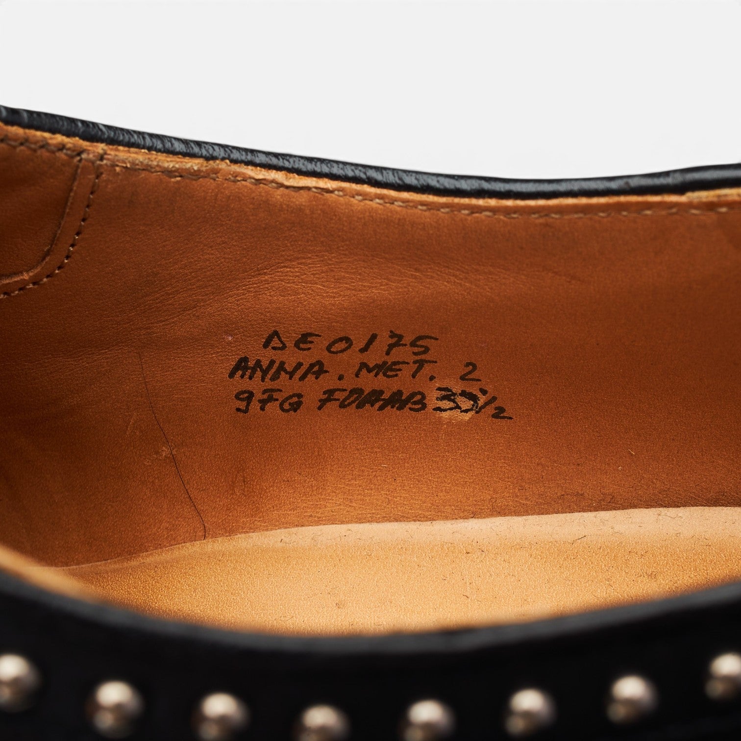 Church's Anna Met. 2 oxford cuir noir pointure UK 6,5 clouté