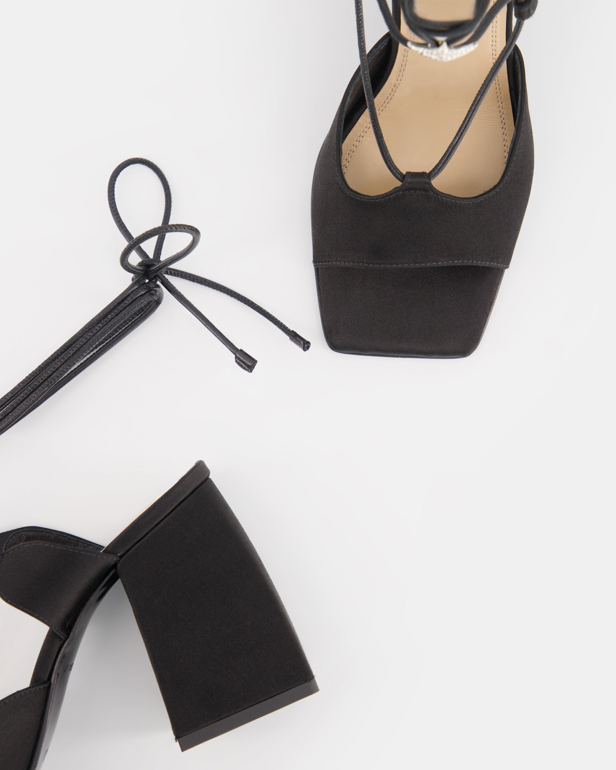 Nodaleto Bulla Gala 90 sandales noir satin talon 9 cm
