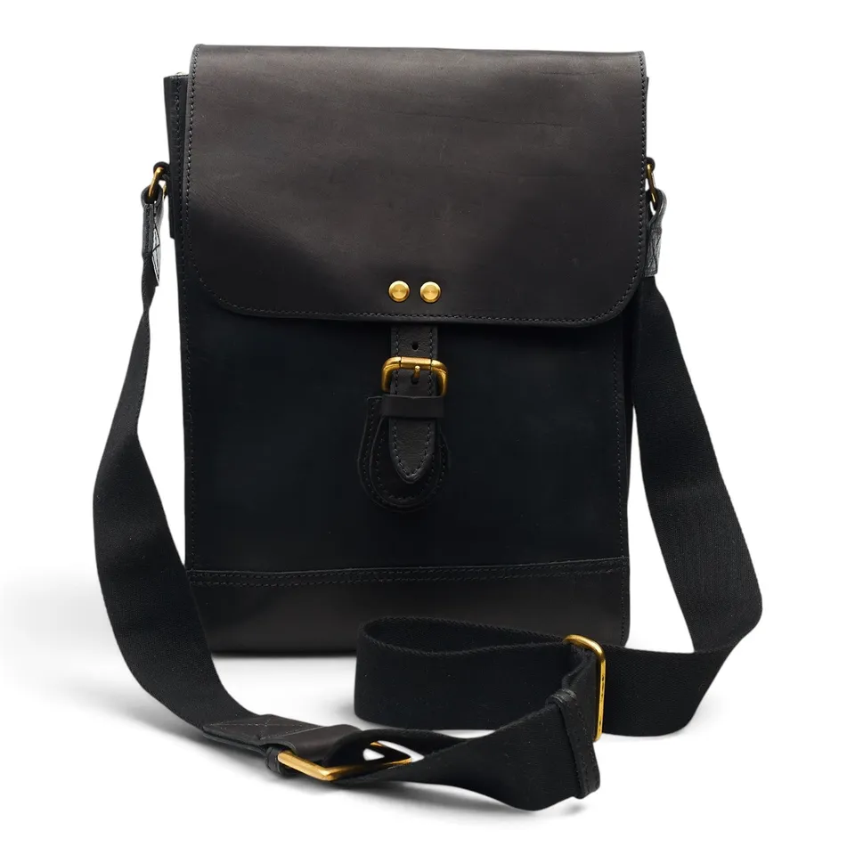 Tricker's sac messager cuir noir 20,5 cm