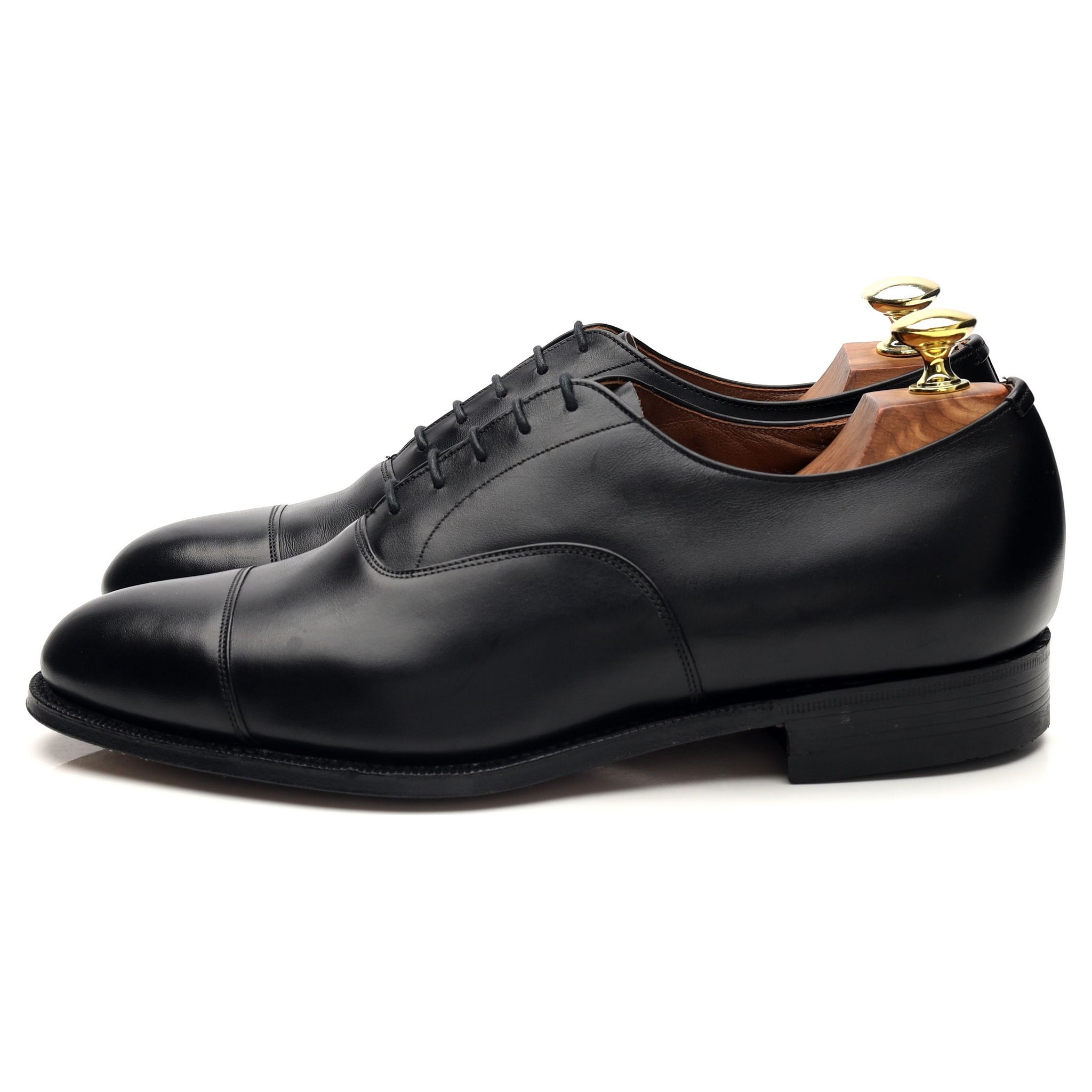Richelieu Church's bout droit cuir noir pointure UK 7
