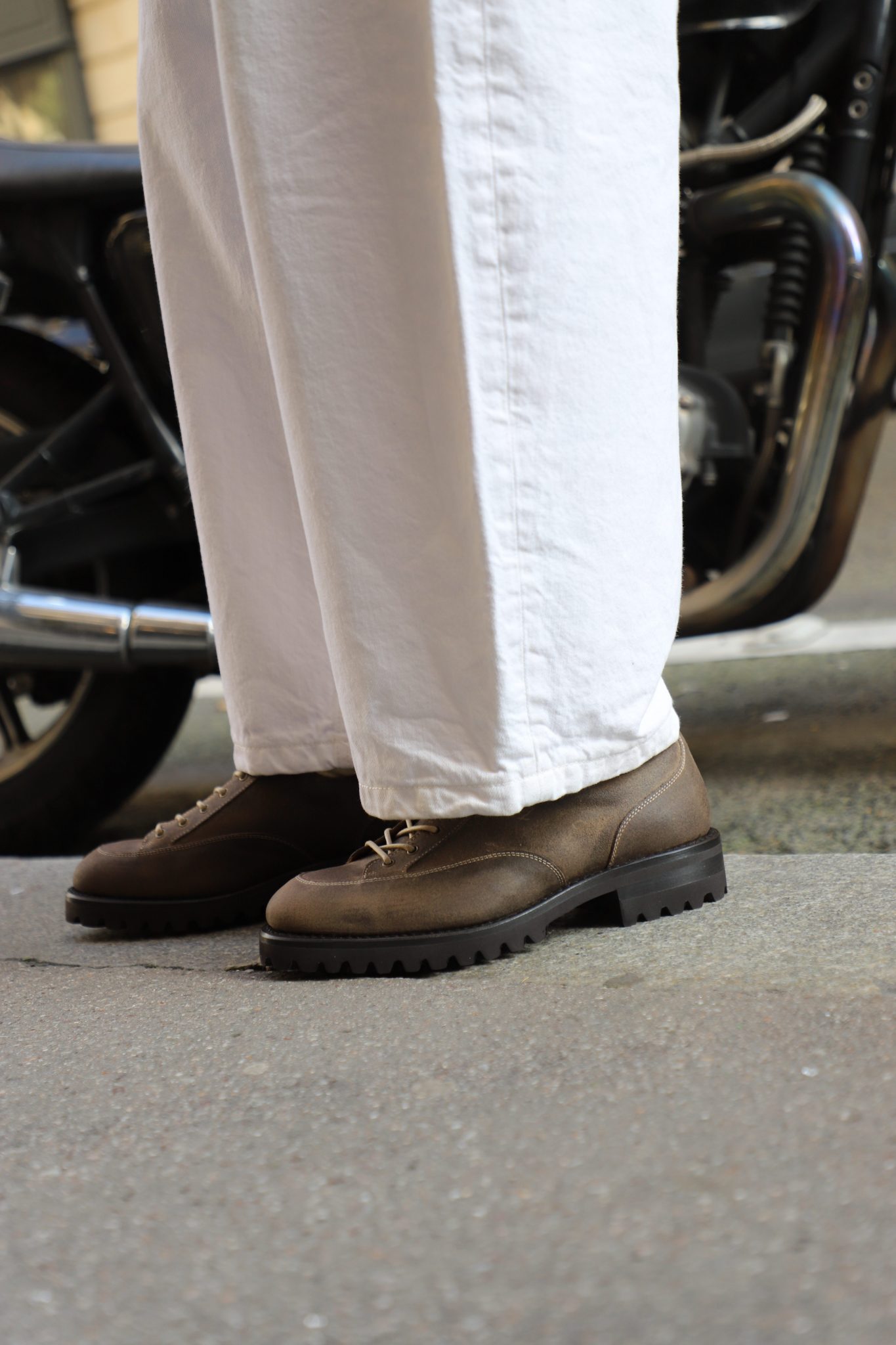 Malfroid Explorer II Low derbies cuir gras commando