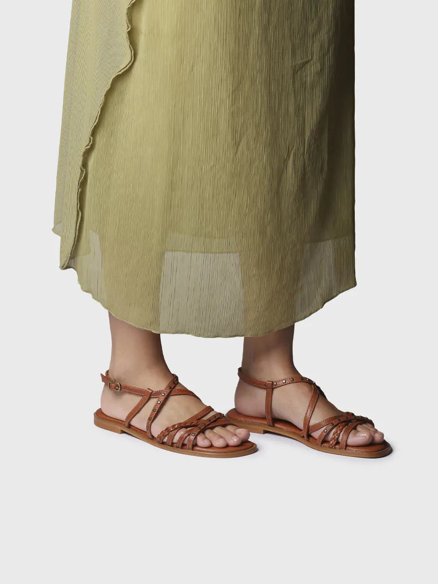 Toni Pons Bergen sandales femme cuir cloutées