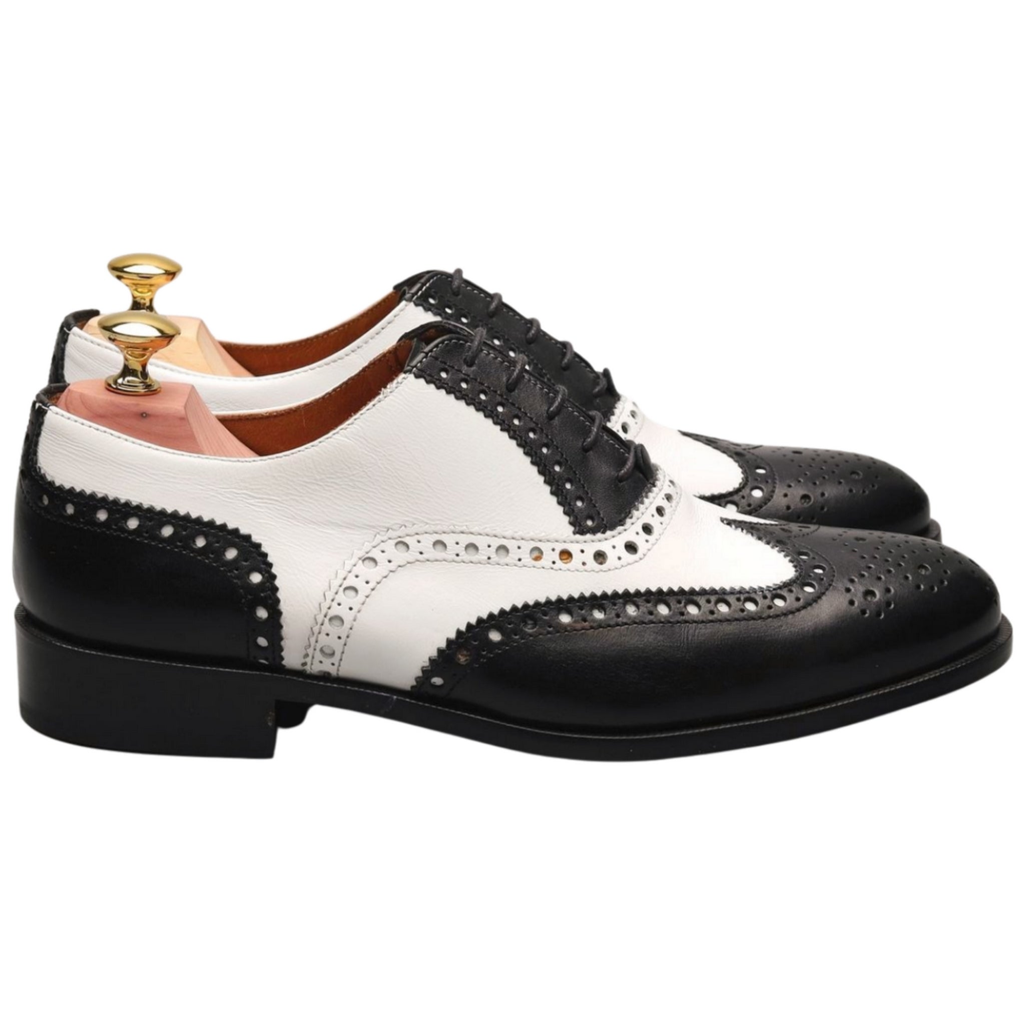 Shipton & Heneage Chicago richelieu cuir noir blanc UK 7.5