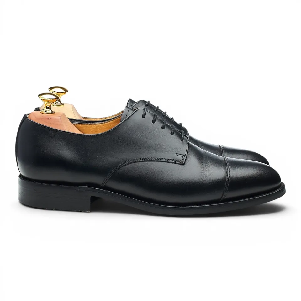 Barker derby cuir noir pointure UK 7.5 semelle gomme