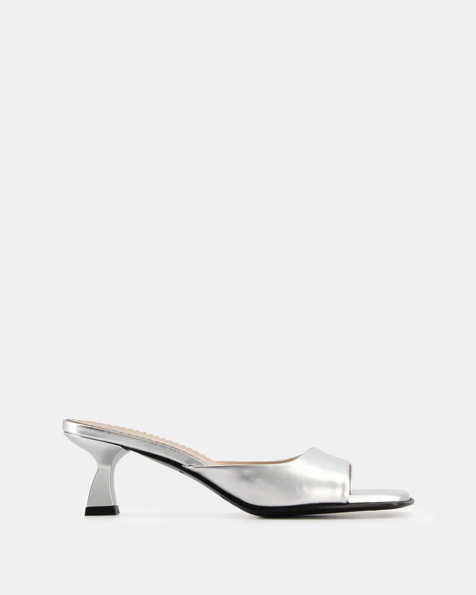 Nodaleto Dona Reese mules argent craquelé talon 5 cm