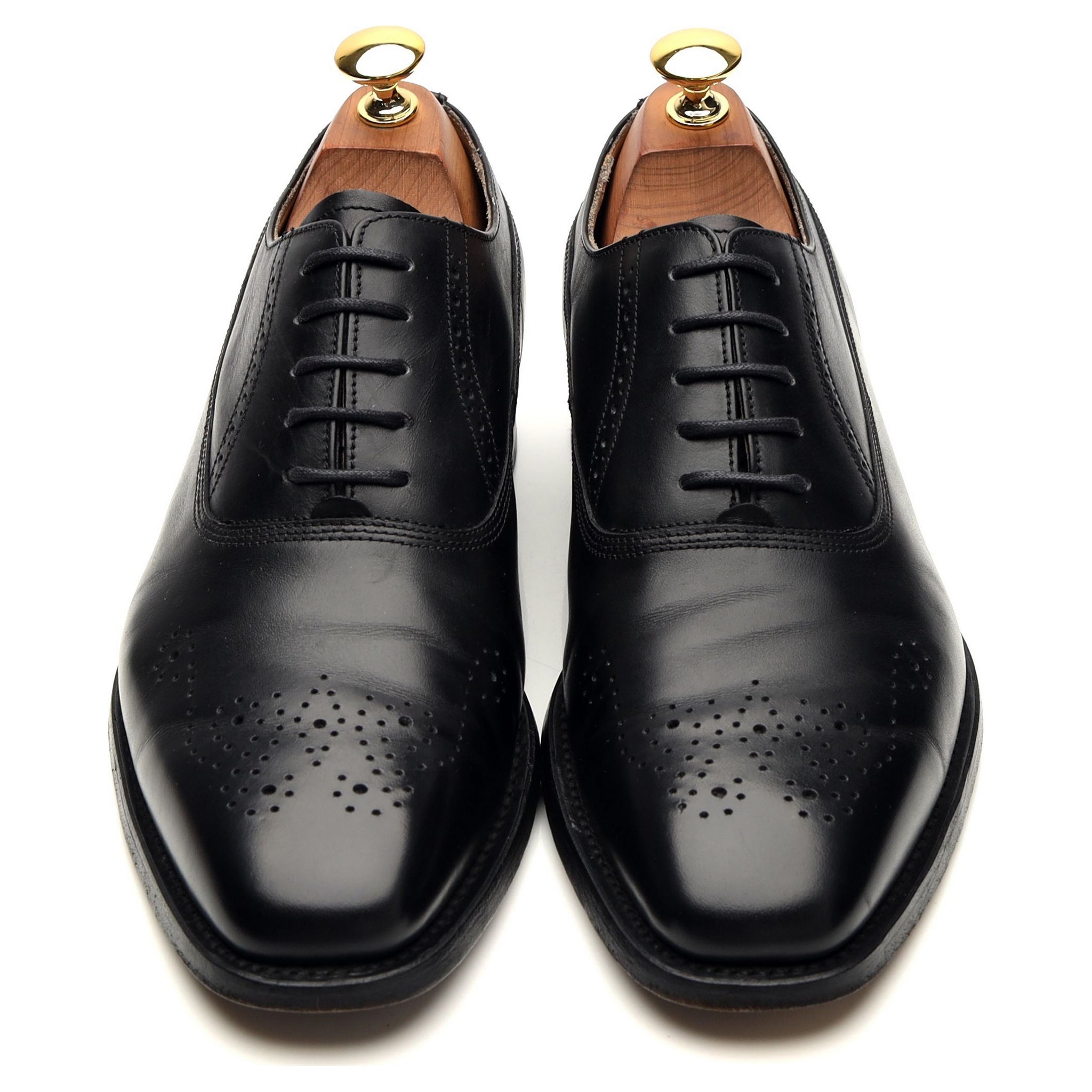 Barker richelieu cuir noir médaillon pointure UK 6,5