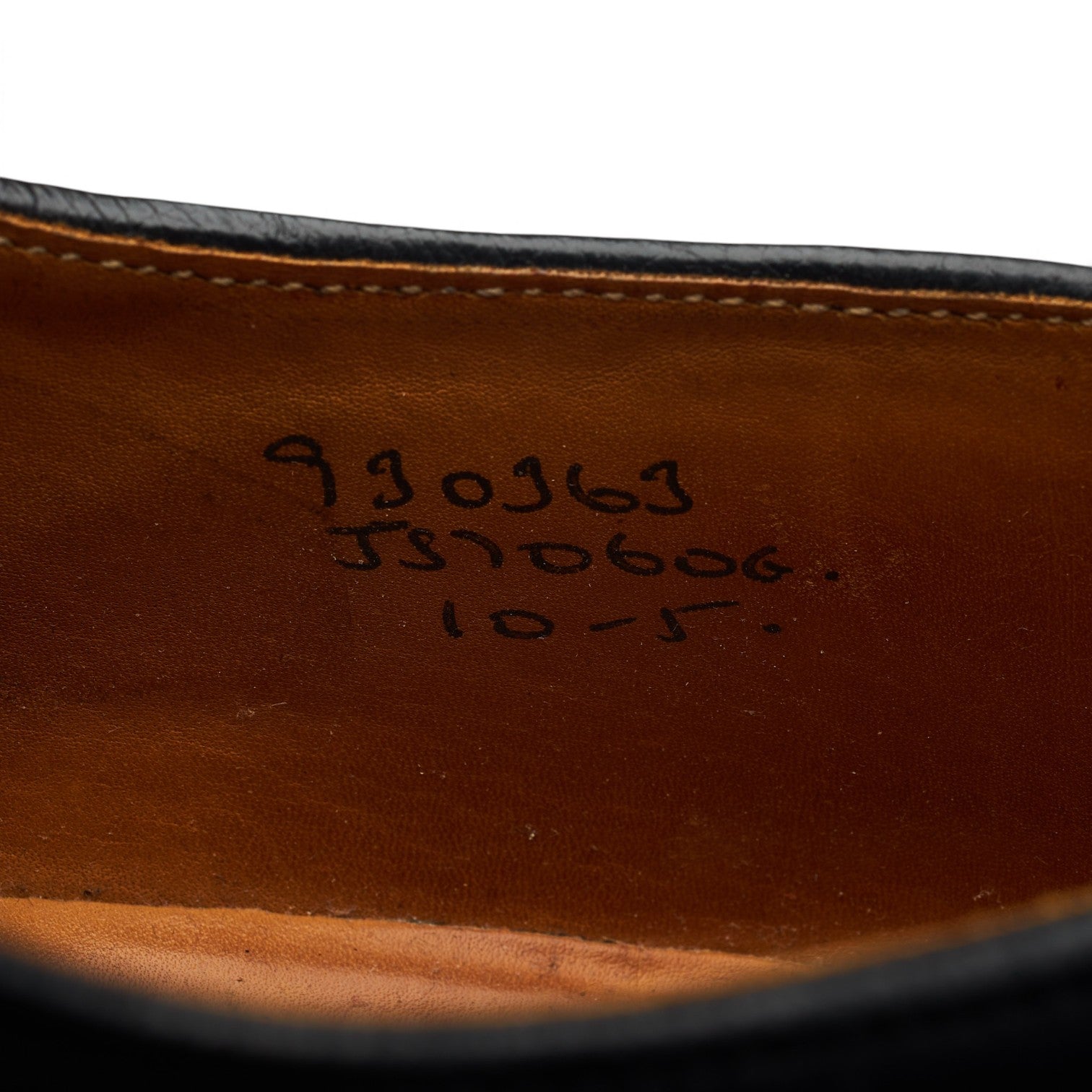 Tricker’s derby cuir noir UK 10 semelle cuir