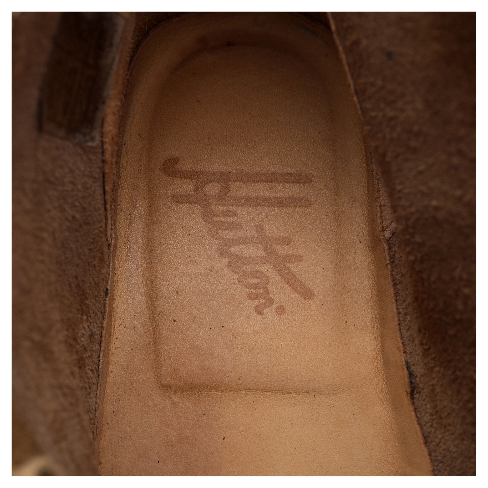 Hutton Type 01 bottines daim sable UK 7 semelle crêpe