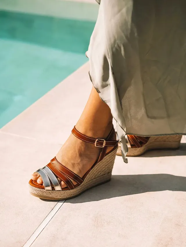 Toni Pons Octavia espadrilles cuir platine compensées 10 cm