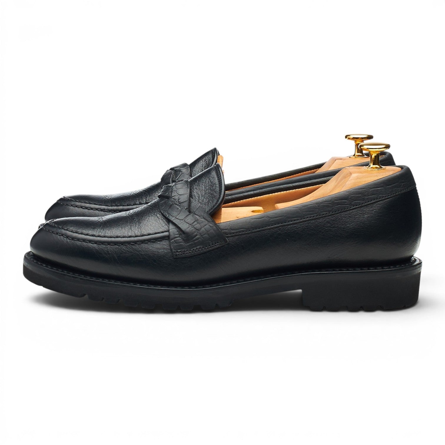 Cheaney Cora Mocassin cuir noir pointure UK 6 semelle gomme