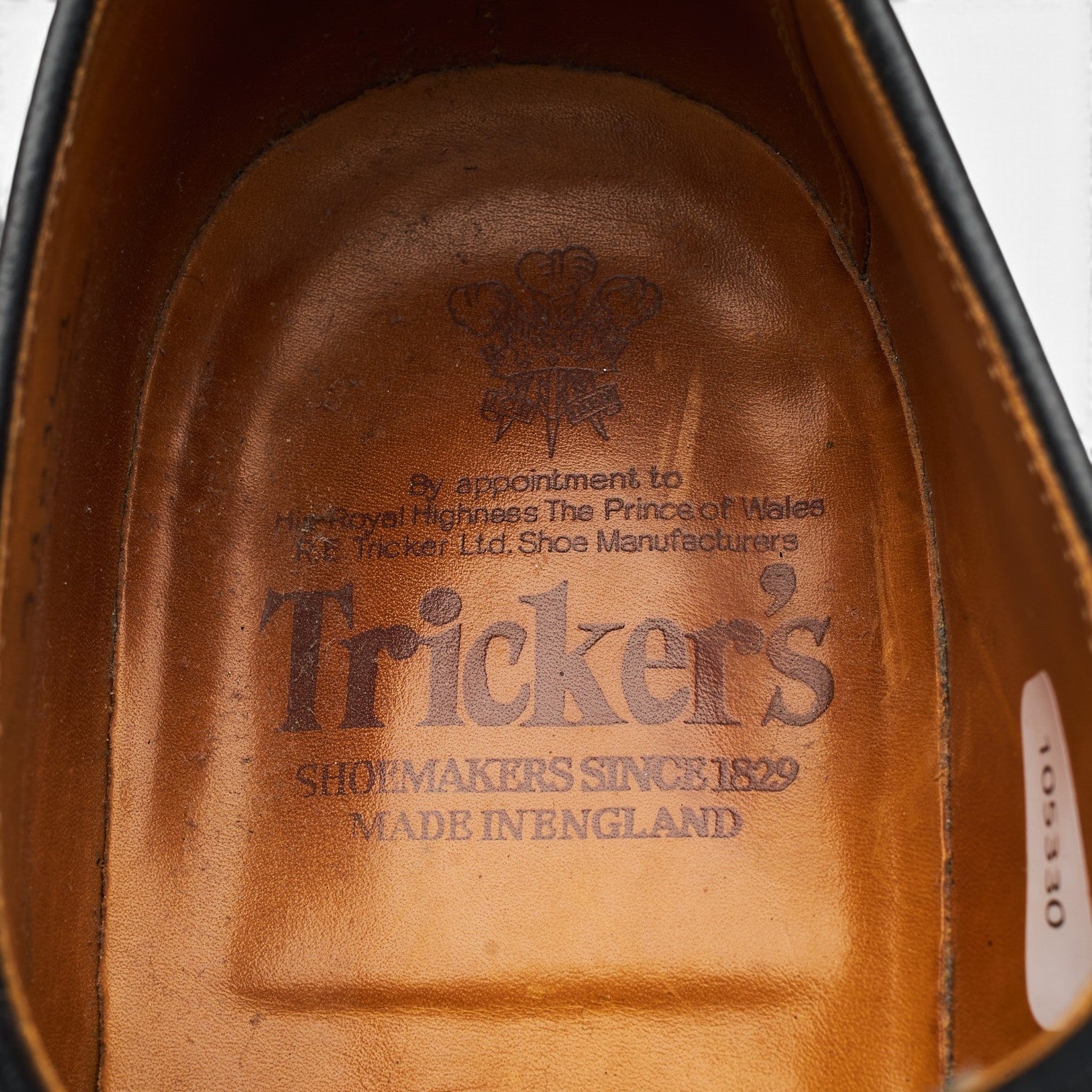 Tricker’s derby cuir noir UK 10 semelle cuir