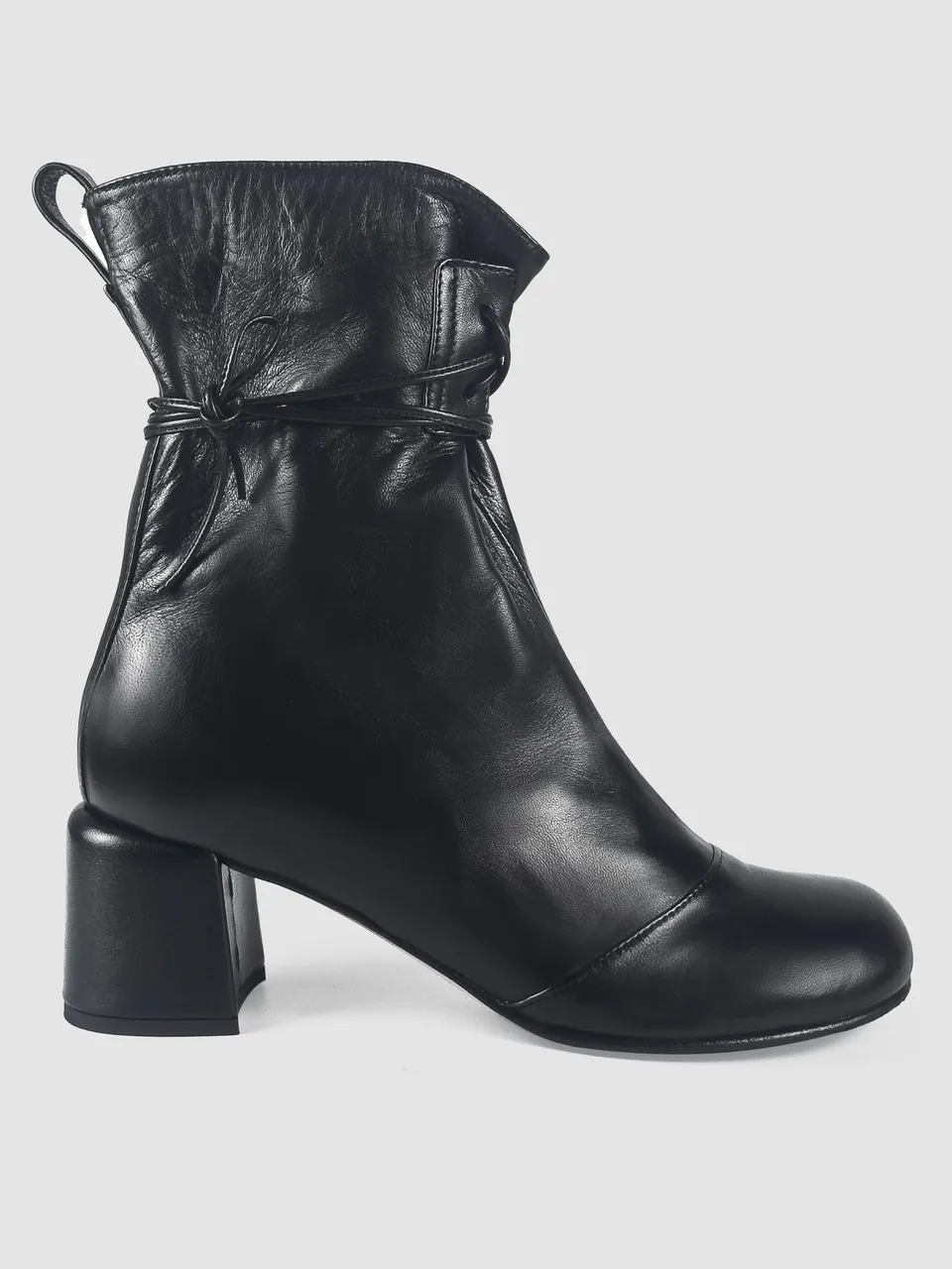 Lorena Paggi Nappa bottine cuir noir