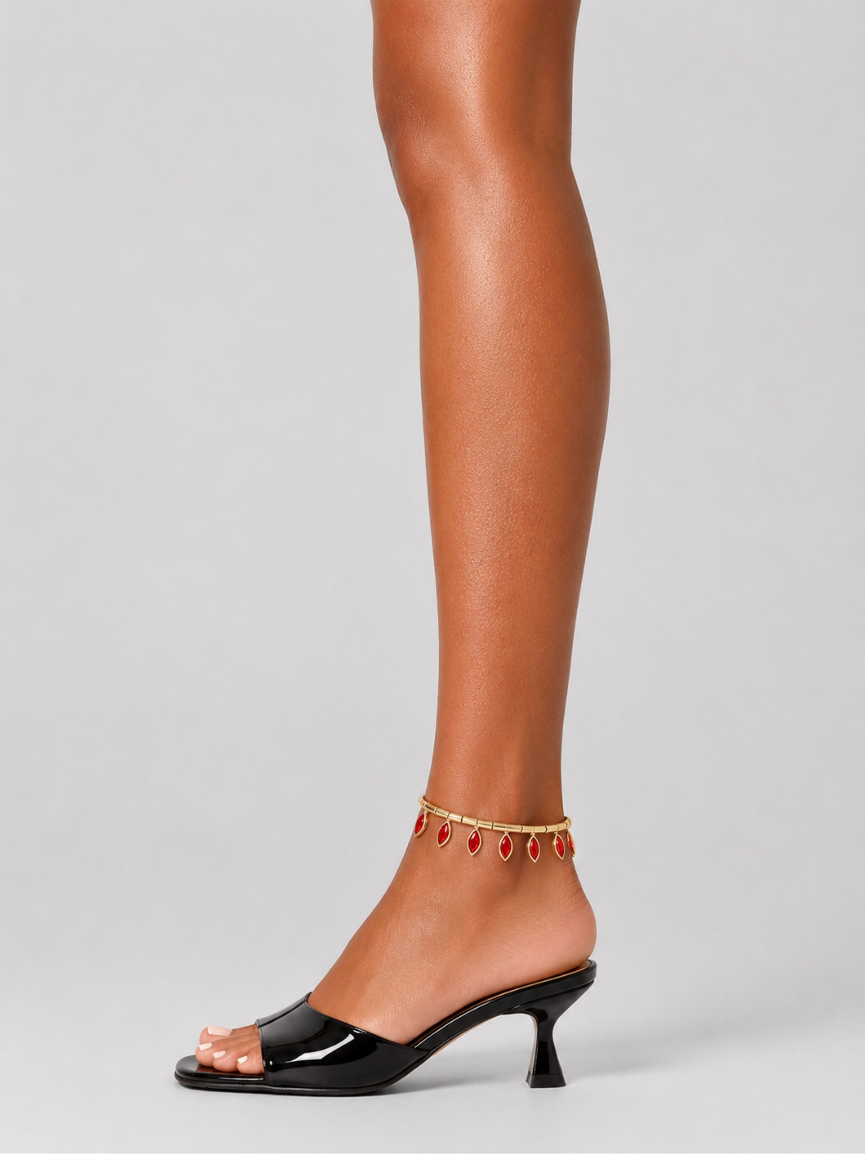 Nodaleto x Julietta Petal bracelet cheville rouge