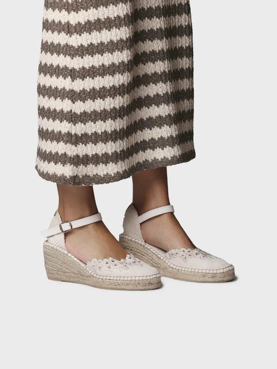 Toni Pons Naiara espadrilles compensees brodees fleurs