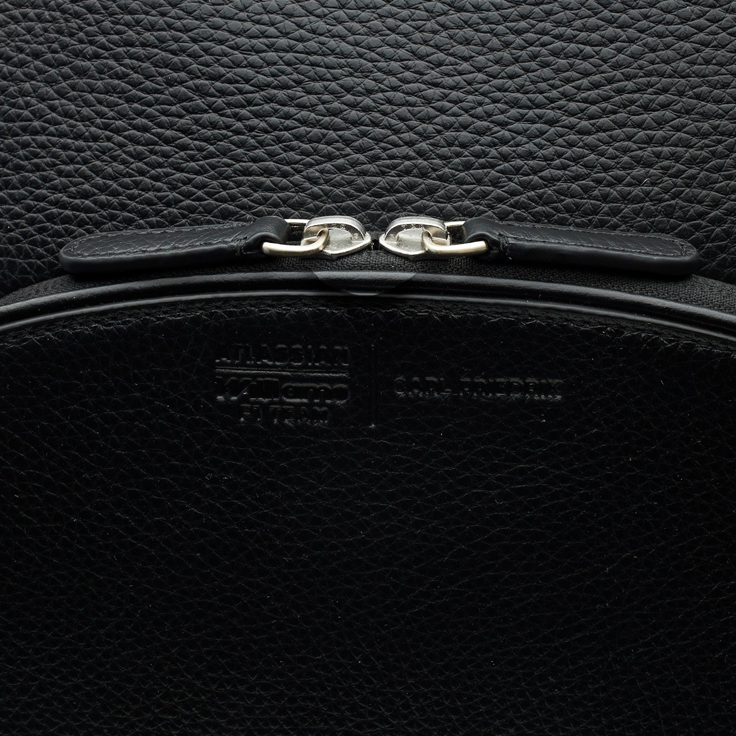 Carl Friedrik F1 Williams sac à dos cuir noir grainé