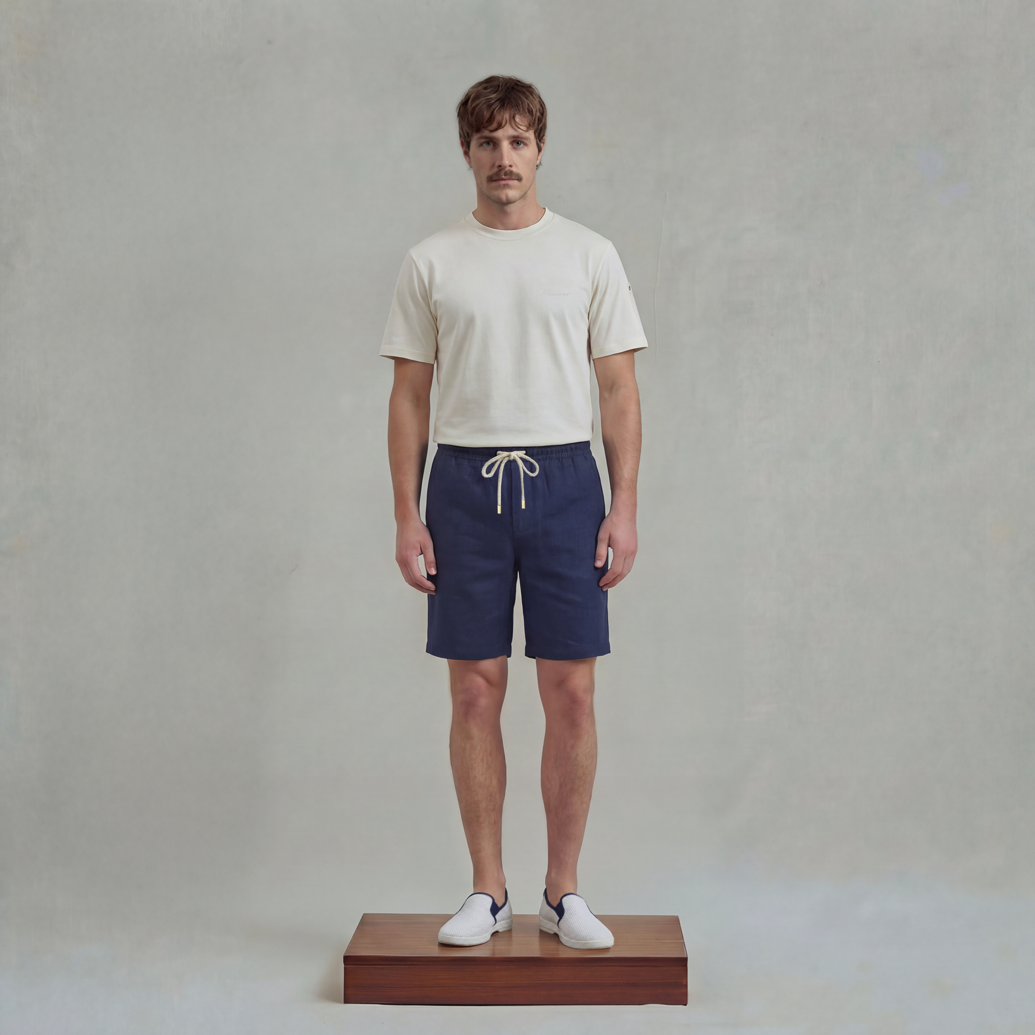 Rivieras Aveiro short marine lin cordon