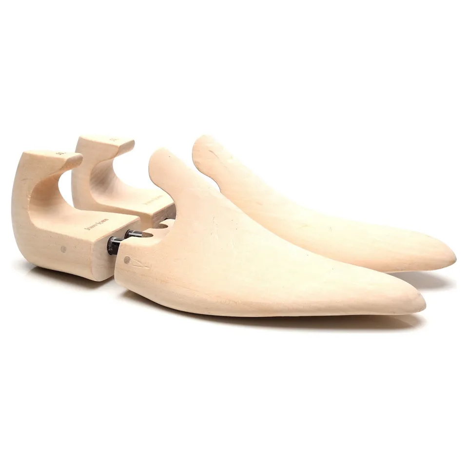 John Lobb embauchoir tilleul UK 10