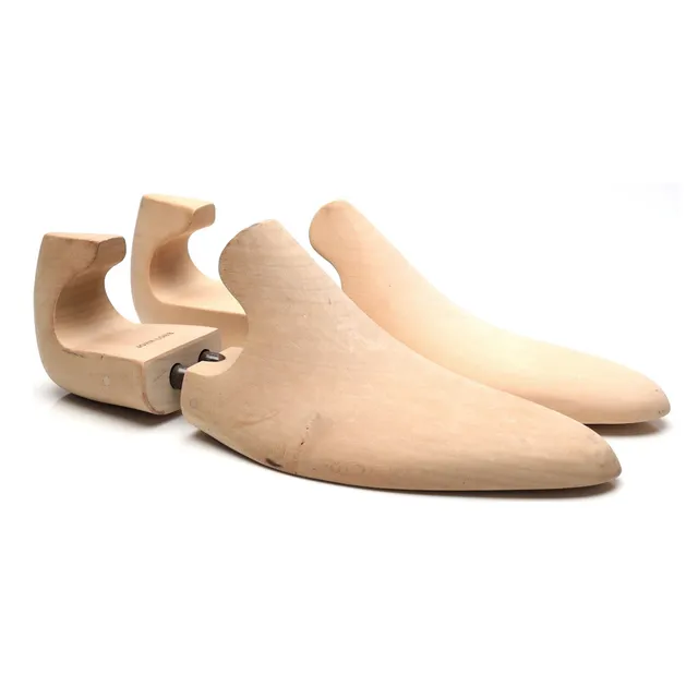 John Lobb embauchoirs bois naturel UK 10 E tilleul