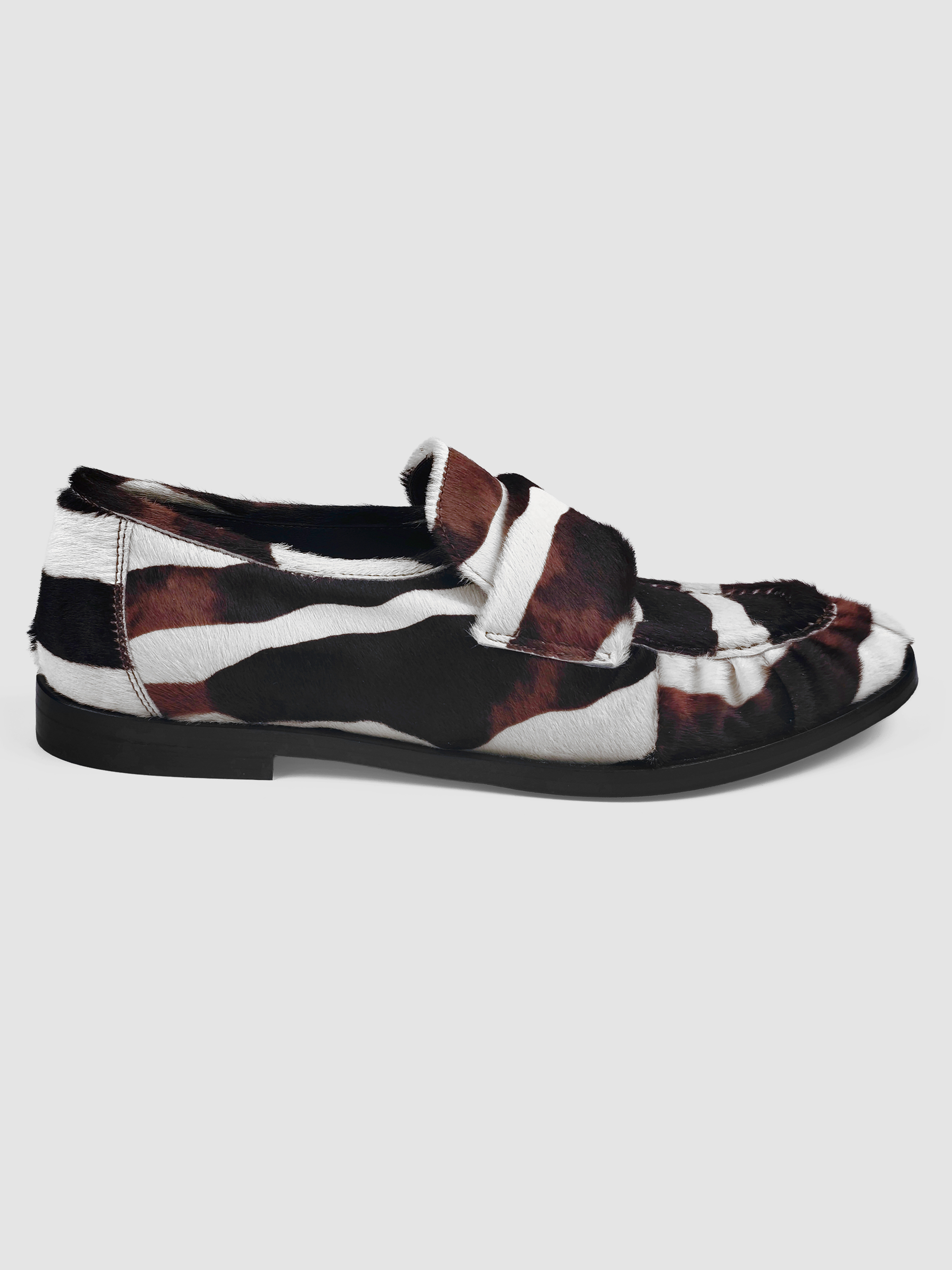 Lorena Paggi Zebra mocassins poulain blanc