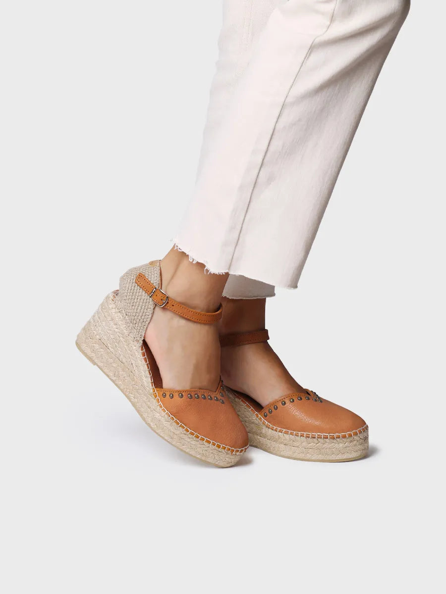 Toni Pons Manila espadrille compensée cuir cloutée