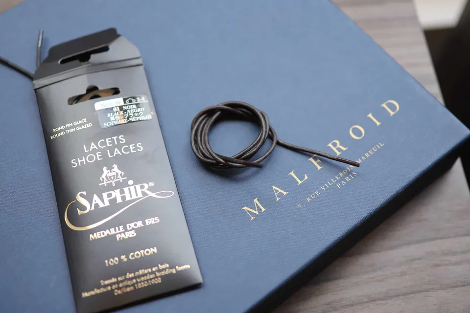 Malfroid Médaille d'Or lacets marron foncé coton