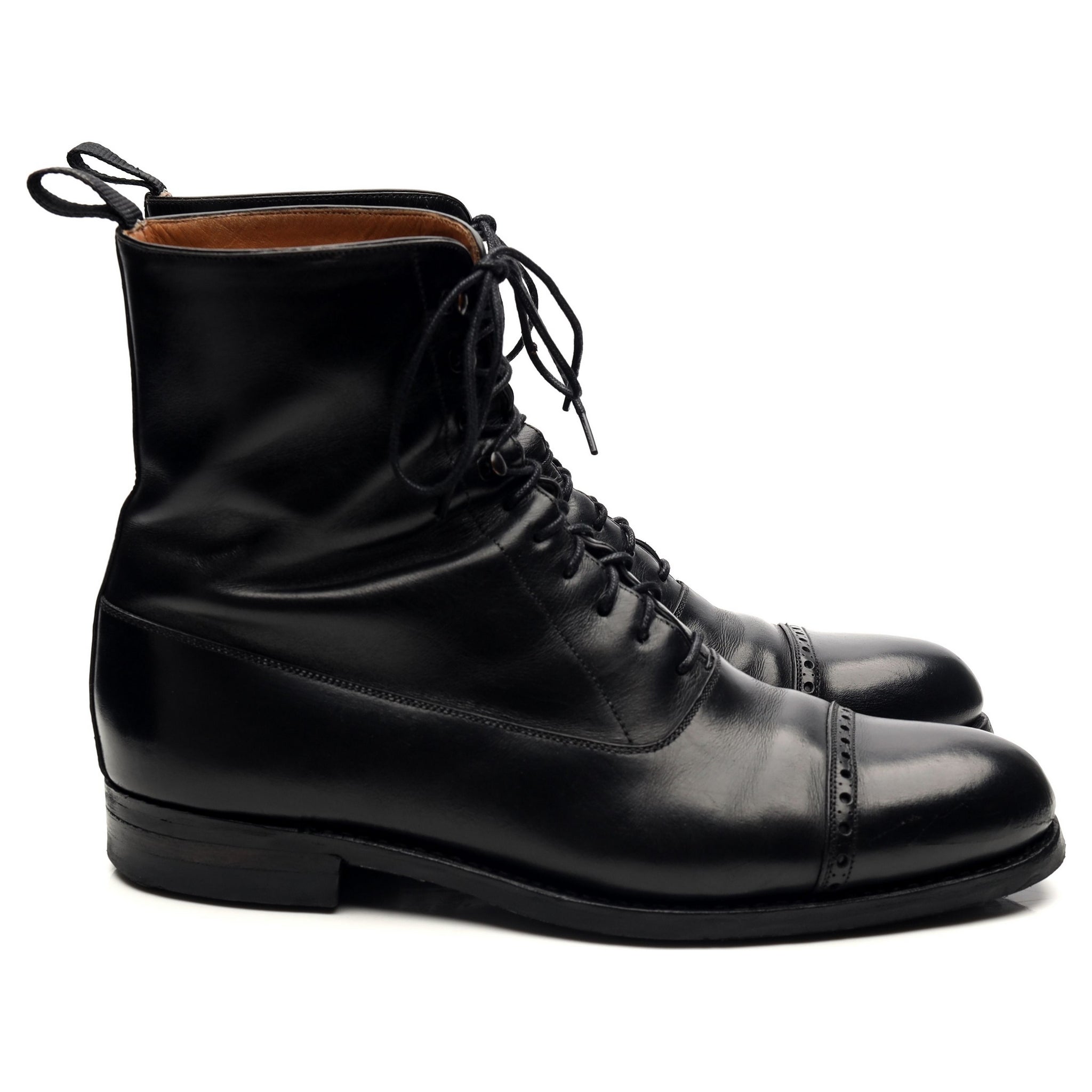 Carmina 80092 boots cuir noir UK 7 semelle Dainite
